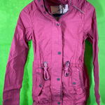 B-WARE DREIMASTER DAMEN KURZMANTEL Gr. XS Farbe Sorbetrot