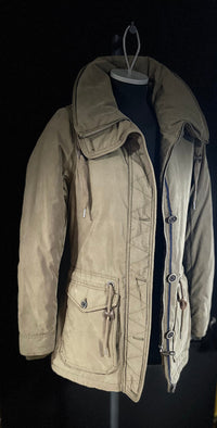 Musterware/Einzelstück DREIMASTER DAMEN ANORAK GR.S FARBE OLIV