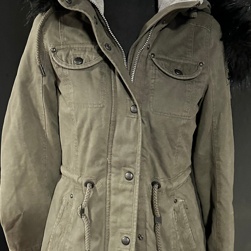 Musterware/Einzelstück …DREIMASTER DAMEN FIELDJACKE GR.S FARBE OLIV