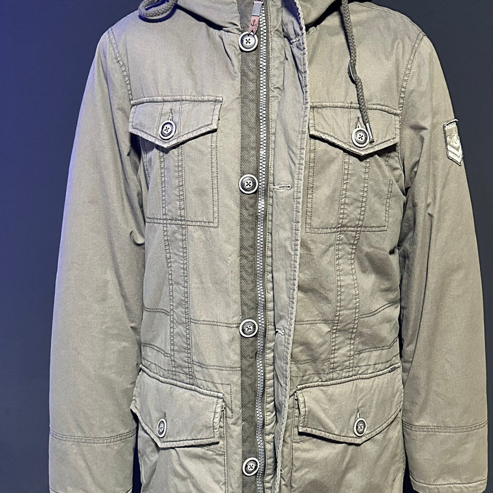 Musterware/Einzelstück DREIMASTER HERREN PARKA GR.M FARBE OLIV