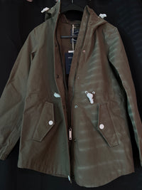 B-WARE DreiMaster Maritim Damen Regenjacke Gr. XS Farbe Schlammoliv