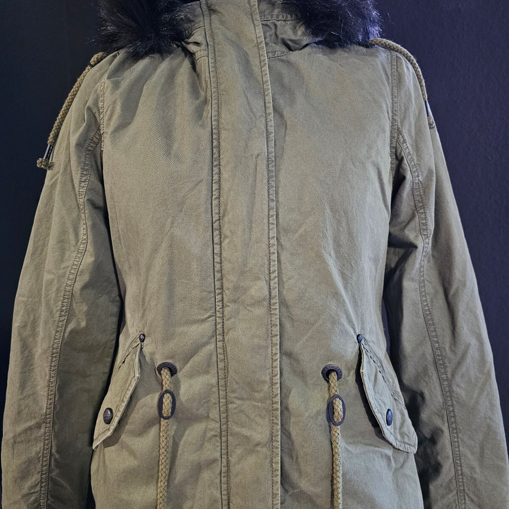 Musterware/Einzelstück...DREIMASTER DAMEN ANORAK GR. M Farbe Oliv