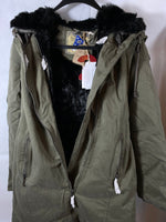 B-WARE DREIMASTER DAMEN MANTEL Gr. XS Farbe Oliv