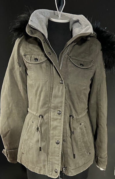 Musterware/Einzelstück DREIMASTER DAMEN FIELDJACKE GR.S FARBE OLIV