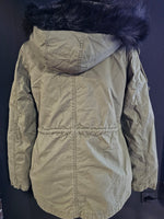 Musterware/Einzelstück...DREIMASTER DAMEN ANORAK GR. M Farbe Oliv